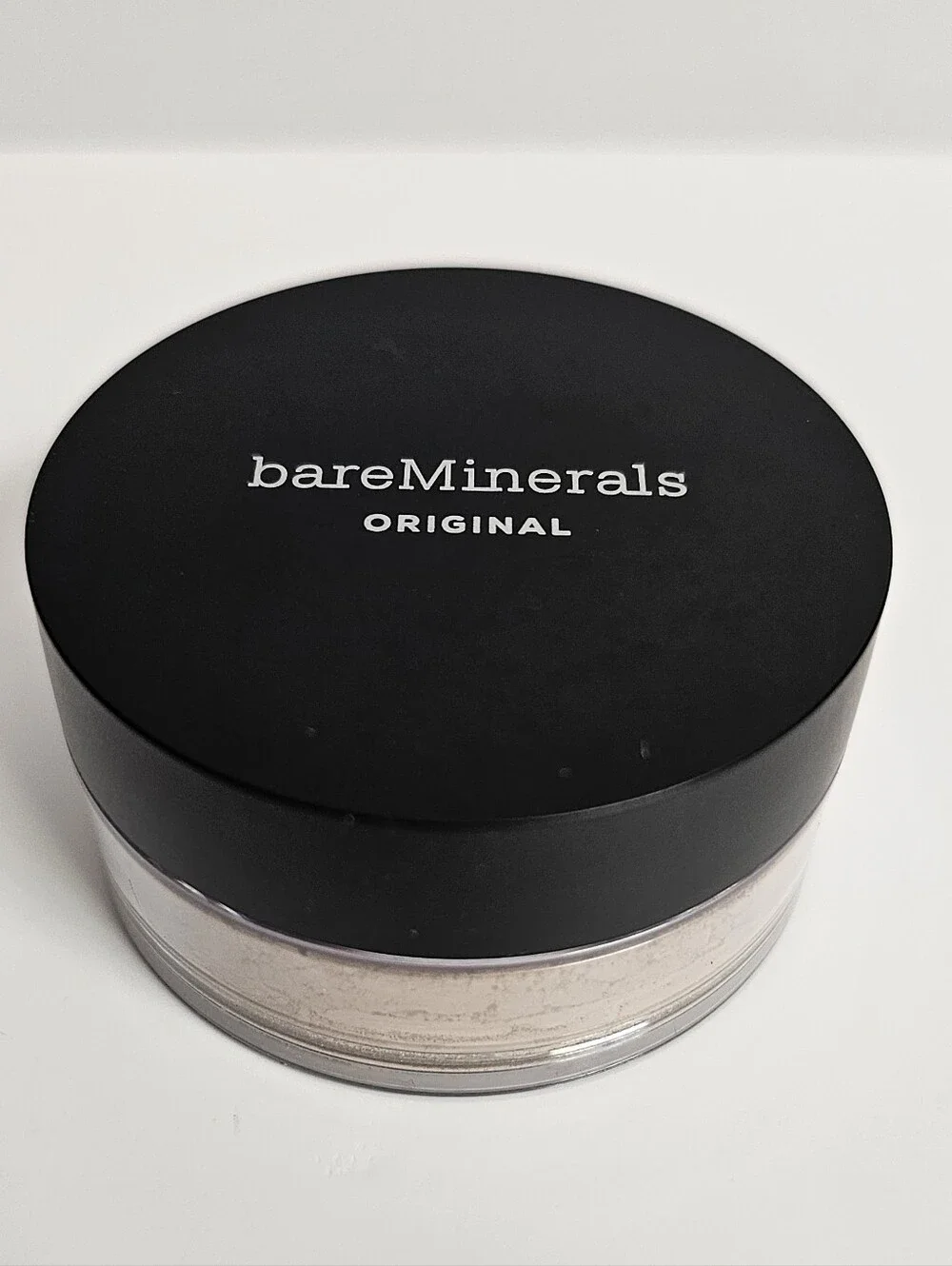 bareMinerals Mineral Veil Finishing Powder Original loose setting Fairly Medium